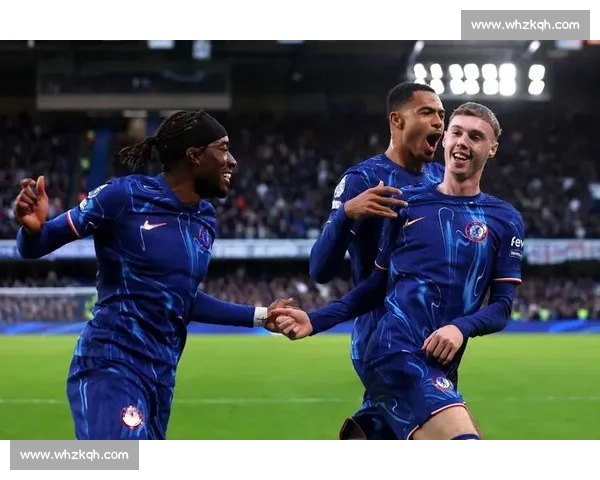 英超足球联赛风靡全球背后的多重魅力解析与商业成功之道深度探秘 - 副本 - 副本 (4)