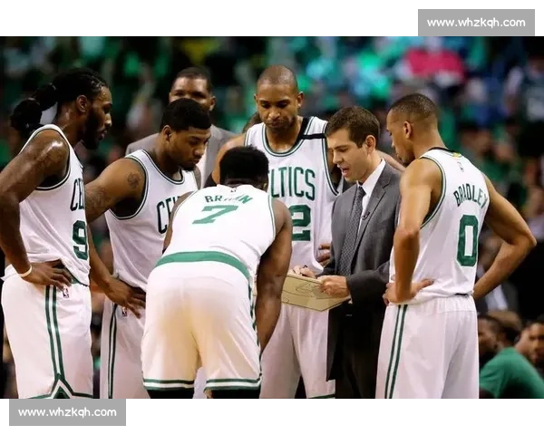 NBA篮球联赛战术特点分析与演变趋势探讨 NBA篮球联赛战术特点分析与演变趋势探讨